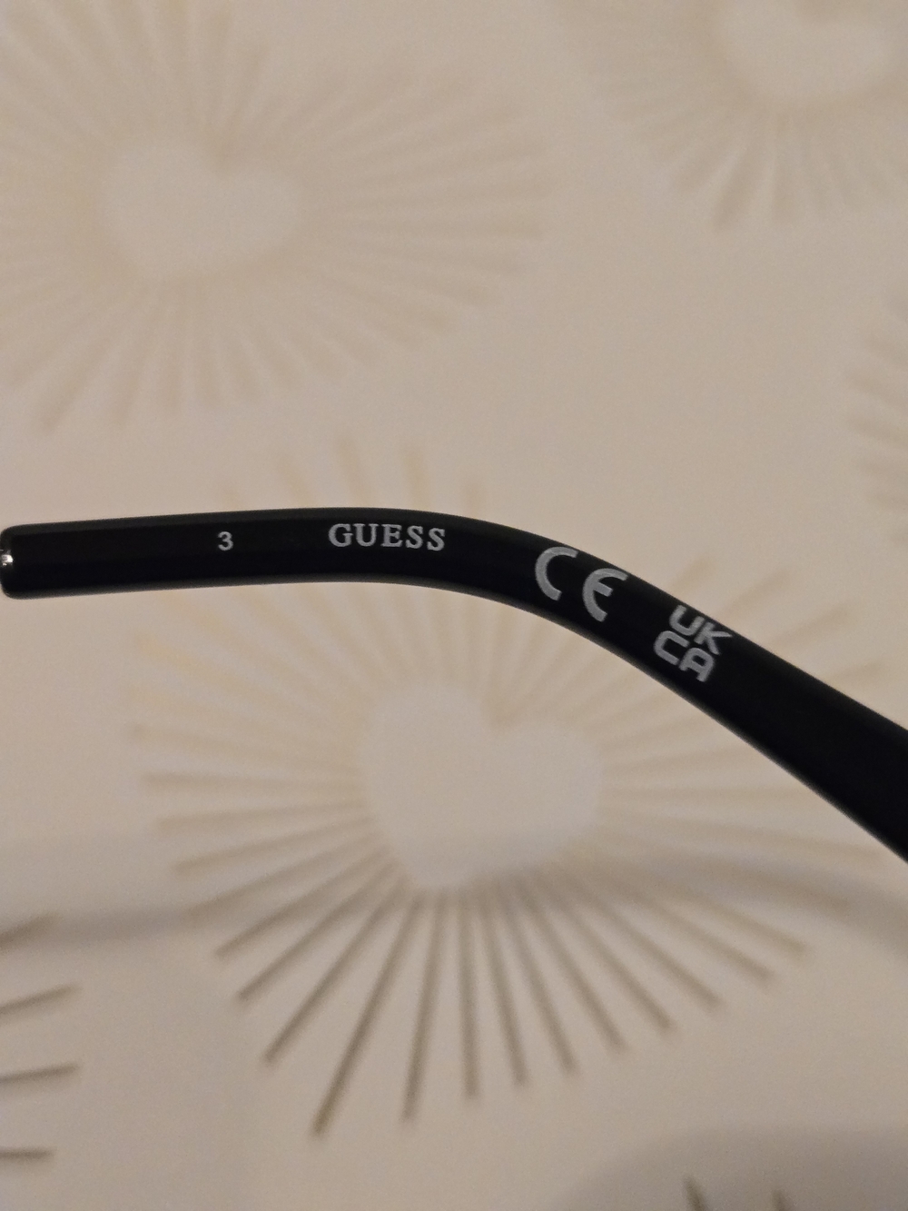 GUESS Women's Purple Gradient Oversized Sunglasses - Picture 5 of 6